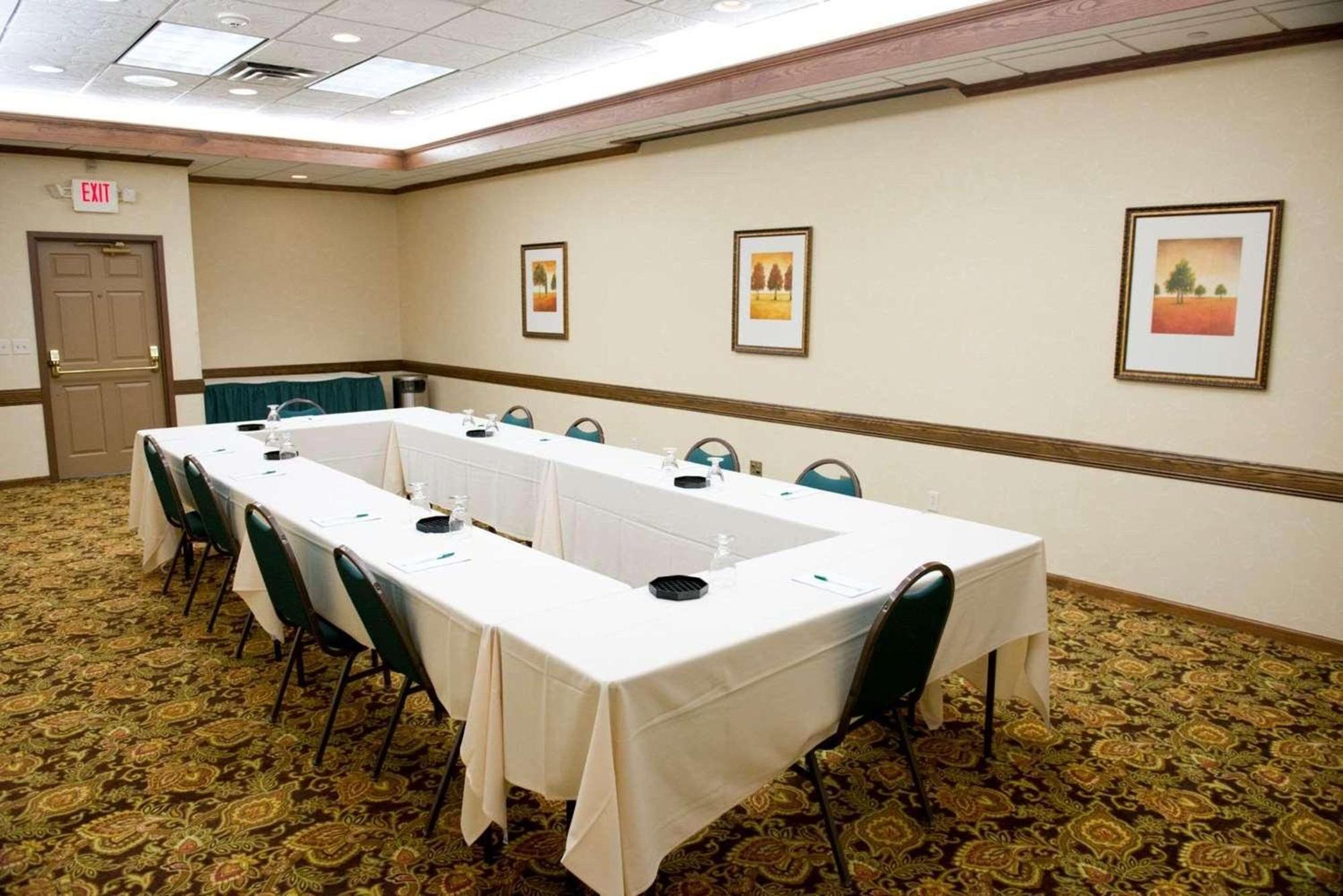 Country Inn & Suites By Radisson, Chanhassen, Mn Exterior foto
